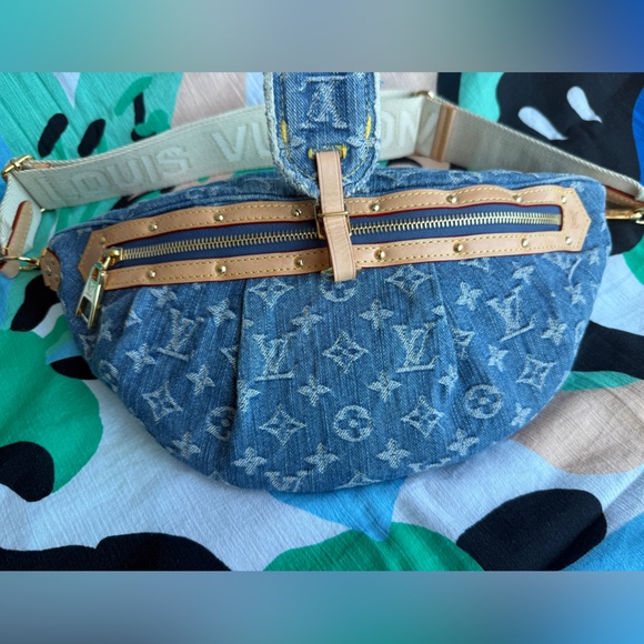 Louis Vuitton Remix Collection Denim Monogram Bum Hobo Bag - Picture 11 of 15
